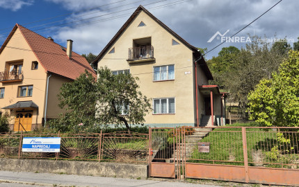 FINREA│Predaj rodinný dom na pozemku 1602 m² - Pov. Bystrica
