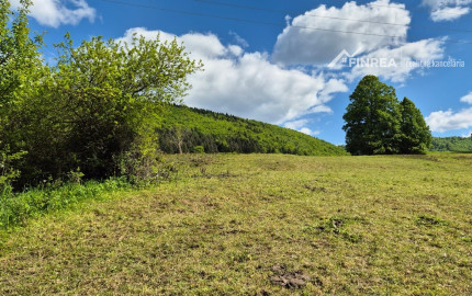 FINREA│Slnečný investičný pozemok (1009 m²) s výhľadom – Konské pri Martine