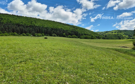 FINREA│Slnečný investičný pozemok (1009 m²) s výhľadom – Konské pri Martine