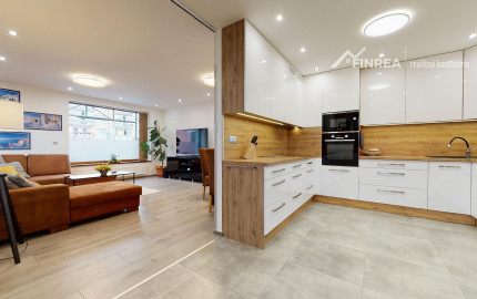 FINREA│3 izbový nadštandardný (105m2) byt Vrútky-Centrum