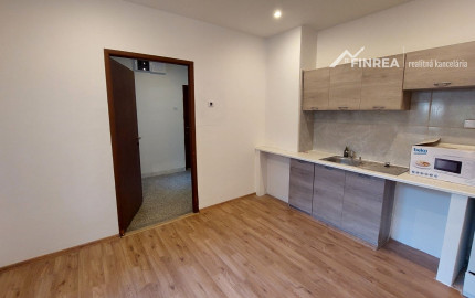 FINREA│Prenájom 2 izbového bytu vhodného aj na kancelárske účely, Martin centrum, 85m2