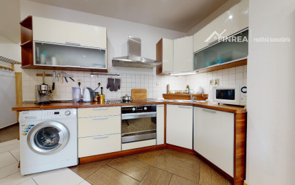 FINREA│3 izbový zariadený byt (79,5m2) Vrútky-Centrum