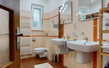 FINREA│3 izbový zariadený byt (79,5m2) Vrútky-Centrum