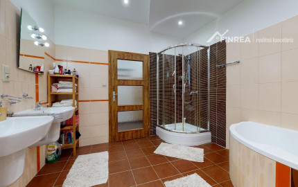 FINREA│3 izbový zariadený byt (79,5m2) Vrútky-Centrum