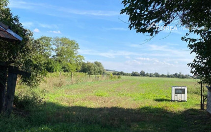 FINREA│Atraktívny pozemok 1356 m² v Malom Záluží