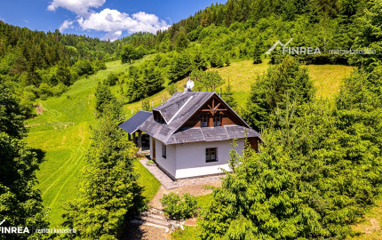 FINREA│Vidiecky dom na veľkorysom pozemku v Zázrivej