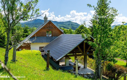 FINREA│Vidiecky dom na veľkorysom pozemku v Zázrivej