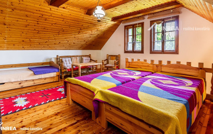 FINREA│Vidiecky dom na veľkorysom pozemku v Zázrivej