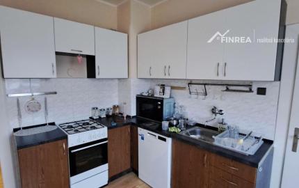 FINREA I Trojizbový byt (90m2) v rodinnom dome  Martin - Ľadoveň