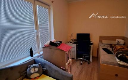 FINREA I Trojizbový byt (90m2) v rodinnom dome  Martin - Ľadoveň