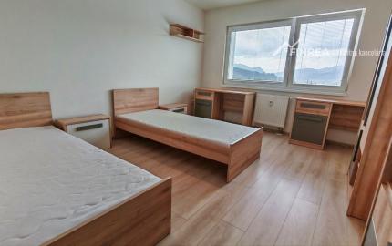 FINREA│3 izbový moderný byt s balkónom - Nemocničná