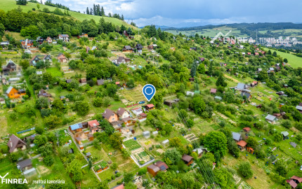 FINREA│Záhradka s útulnou chatkou ZO LIESKOVEC