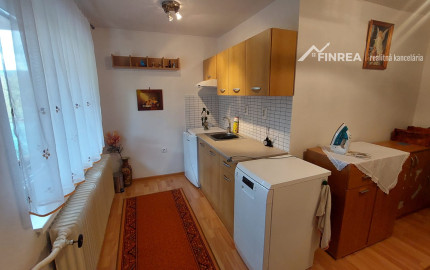 FINREA│Priestranný rodinný dom po čiastočnej rekonštrukcii - Hrboltová