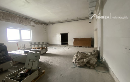 FINREA│ Prenájom skladovej haly – 1 320 m² Vrútky