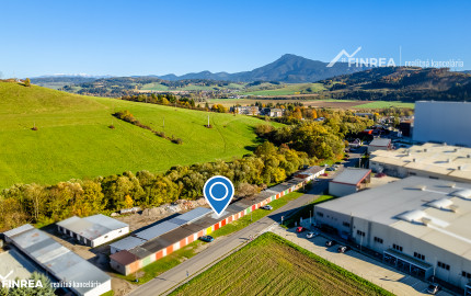 FINREA | Dvojgaráž v obci Istebné