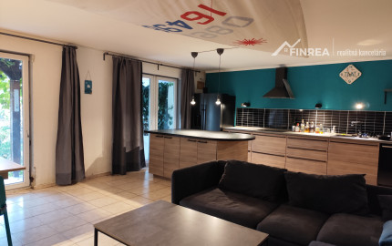 FINREA│3-izbový byt s terasou, predzáhradkou a parkovacím miestom – Lipovec, okres Martin, 111m2