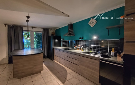 FINREA│3-izbový byt s terasou, predzáhradkou a parkovacím miestom – Lipovec, okres Martin, 111m2