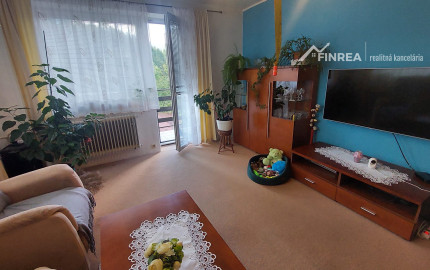 FINREA│Priestranný rodinný dom po čiastočnej rekonštrukcii - Hrboltová