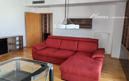 FINREA│Priestranný a slnečný 2-izbový apartmánový byt, 90 m², Bratislava - Petržalka