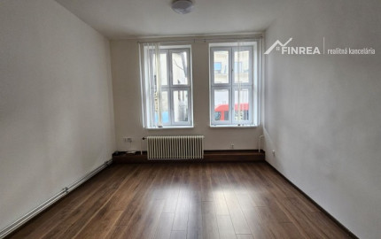 FINREA│ PRENÁJOM KANCELÁRSKYCH PRIESTOROV V CENTRE MESTA – THURZOVA ULICA, MARTIN