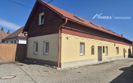 FINREA│ Budova s veľkým investičným potenciálom – Martin, Priekopa