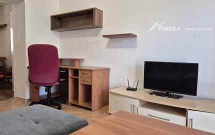 FINREA│Priestranný 2-izbový byt v centre Martina