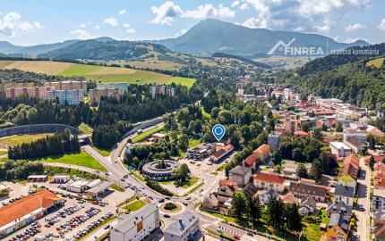 FINREA |  Polyfunkčná budova s garážou v centre mesta