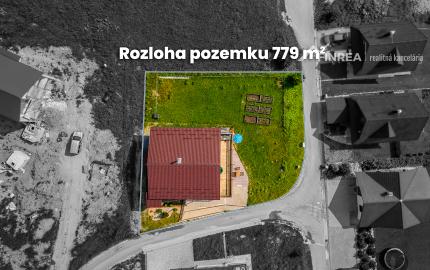 FINREA│Na predaj celoročne obývateľná chata na Kubínskej holi s vlastným pozemkom
