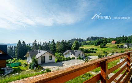 FINREA│Na predaj celoročne obývateľná chata na Kubínskej holi s vlastným pozemkom