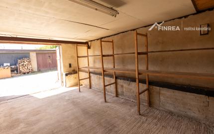 FINREA | GARÁŽ v Dolnom Kubíne na Bysterci za koľajnicami