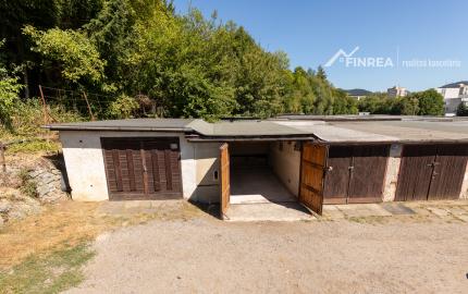 FINREA | GARÁŽ v Dolnom Kubíne na Bysterci za koľajnicami