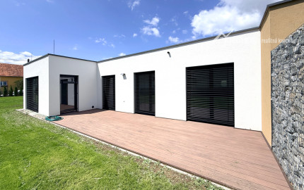 FINREA│ Štýlový 4-izbový dom (101,65 m²) v dvojdome – Martin, Priekopa