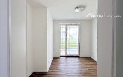 FINREA│ Štýlový 4-izbový dom (101,65 m²) v dvojdome – Martin, Priekopa