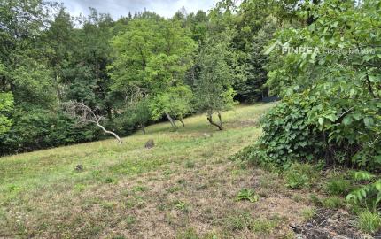 FINREA│ Perspektívny stavebný pozemok 1040 m² vo Vyhniach