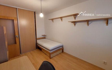 FINREA│Trojizbový byt 70m2,  Martin - Košúty I