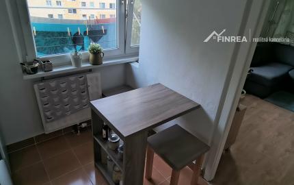 FINREA │Prenájom 1-izbového bytu na sídlisku Ľadoveň