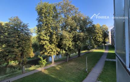 FINREA│Veľkometrážny (84m2) 3-izbový byt po kompletnej rekonštrukcii, Vrútky