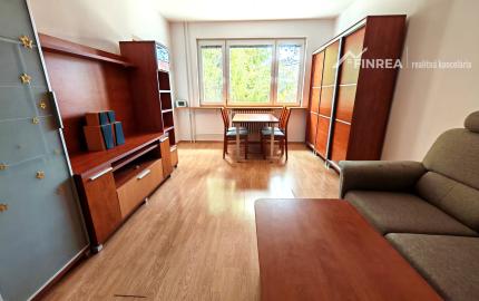 FINREA│Zariadený 3-izbový byt na prenájom s balkónom M.R. Štefánika