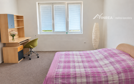 FINREA│Prenájom 2-izbového bytu s parkovacím miestom, Martin centrum, 85m2