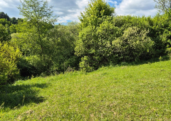 FINREA│Slnečný investičný pozemok (1009 m²) s výhľadom – Konské pri Martine