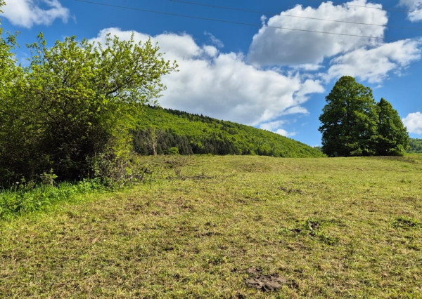 FINREA│Slnečný investičný pozemok (1009 m²) s výhľadom – Konské pri Martine