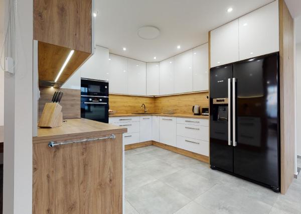 FINREA│3 izbový nadštandardný (105m2) byt Vrútky-Centrum