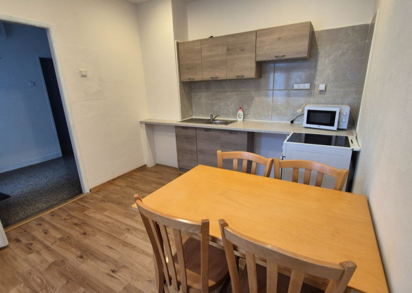 FINREA│Prenájom 2 izbového bytu vhodného aj na kancelárske účely, Martin centrum, 85m2