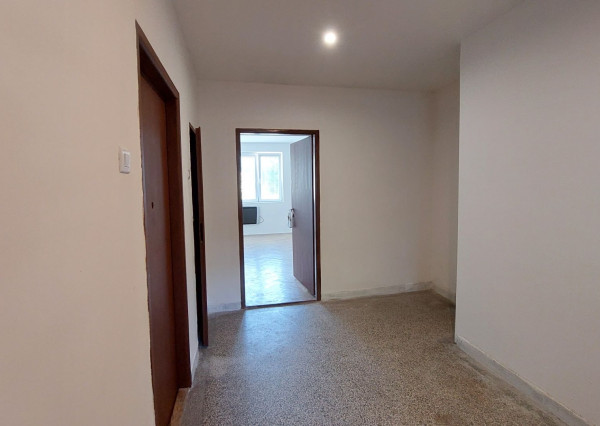 FINREA│Prenájom 2 izbového bytu vhodného aj na kancelárske účely, Martin centrum, 85m2