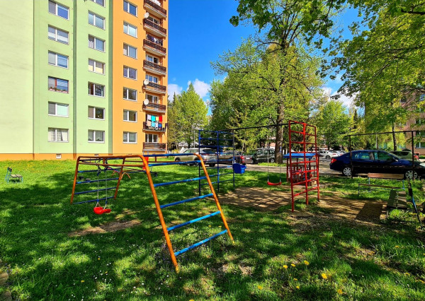 FINREA │3 izbový priestranný (84m2) byt - Bysterec