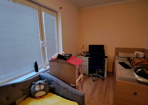 FINREA I Trojizbový byt (90m2) v rodinnom dome  Martin - Ľadoveň