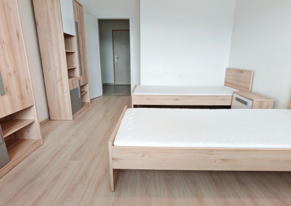 FINREA│3 izbový moderný byt s balkónom - Nemocničná