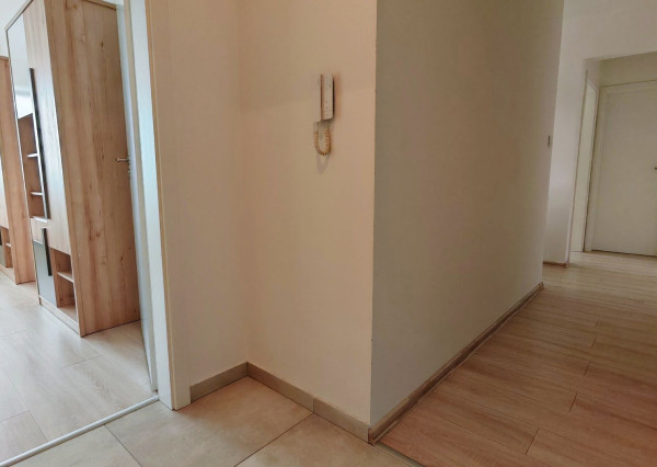 FINREA│3 izbový moderný byt s balkónom - Nemocničná