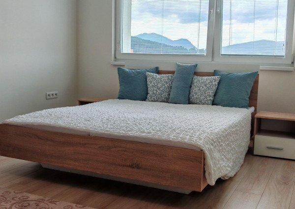 FINREA│3 izbový moderný byt s balkónom - Nemocničná