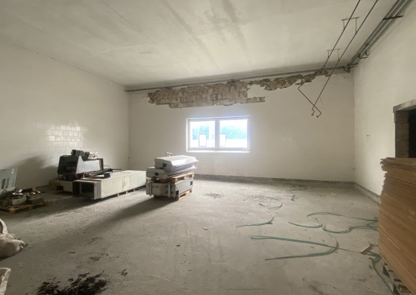 FINREA│ Prenájom skladovej haly – 1 320 m² Vrútky